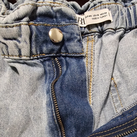 ZARA Women Jeans. Paperbag Ankle Baggy Fit High Rise Light Wash Denim. Size 12 - Picture 2 of 7